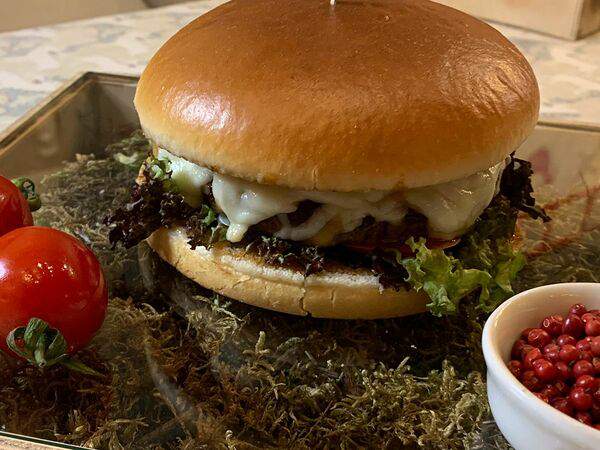 Пиццерия Мука - Бургер сырный