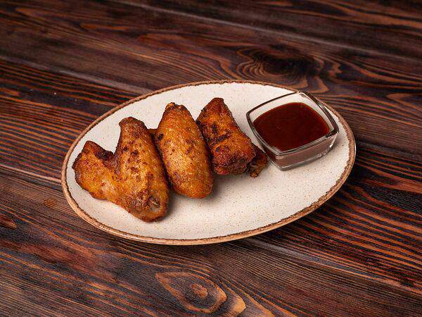 Инжир - Крылья куриные в остром соусе