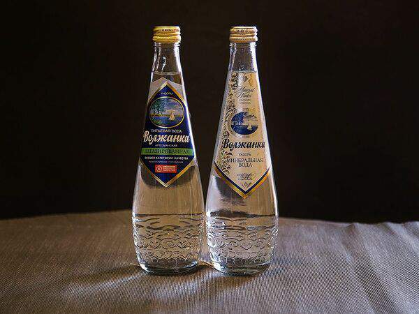 Пельмения - Вода природная питьевая Волжанка