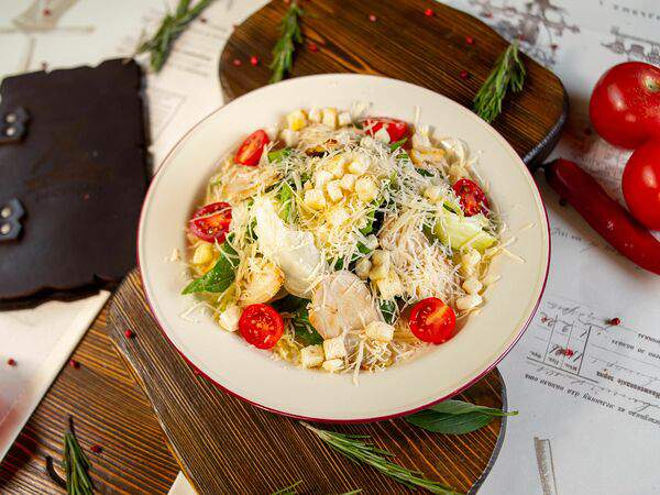 Мельница - Салат Цезарь с курицей