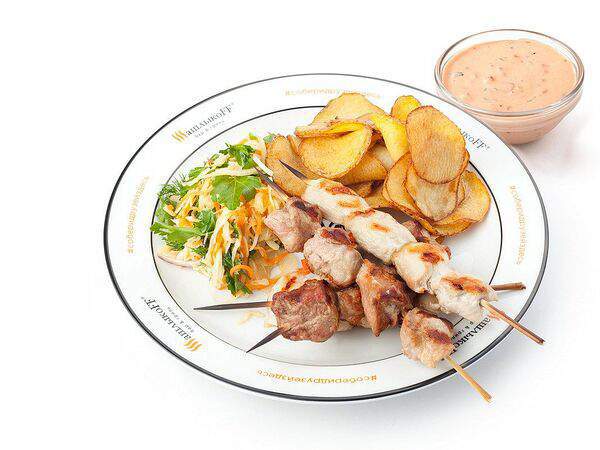 Шашлыкоff - Ассорти шашлычков с жареным картофелем