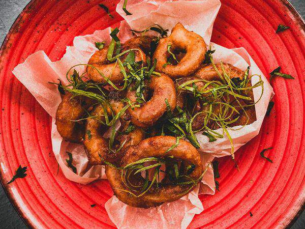 Джон Сильвер - Луковые кольца в пивном кляре