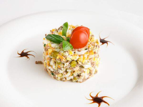 Дон Панэ - Салат Оливье с языком