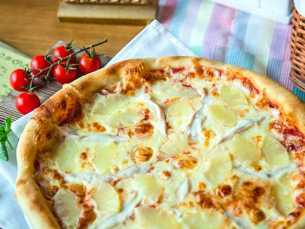 Тестов - Пицца Курица с ананасами