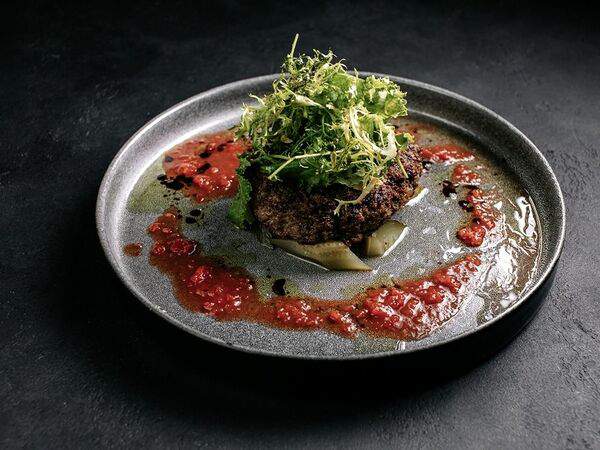 Цукини - Большой бифштекс из мраморной говядины