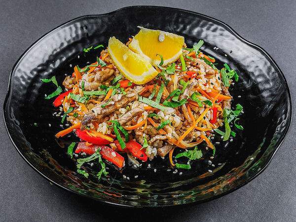 Joly Woo - Вок со свининой и апельсином