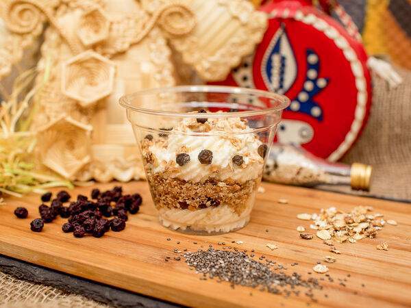 Зерно - Творожный кримкейк с вяленой черникой