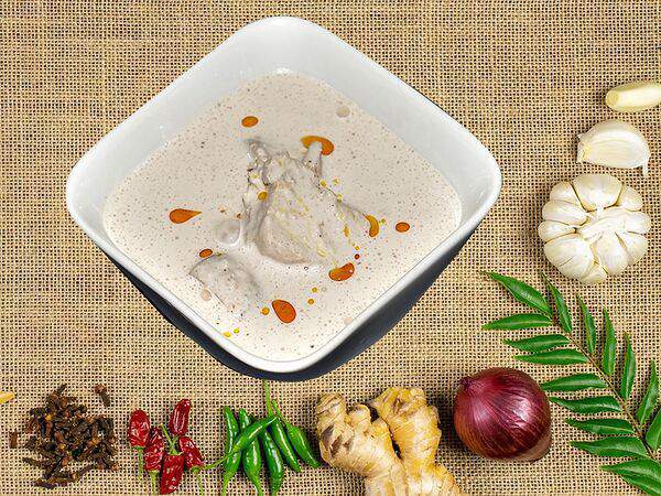 С акцентом - Сациви с курицей