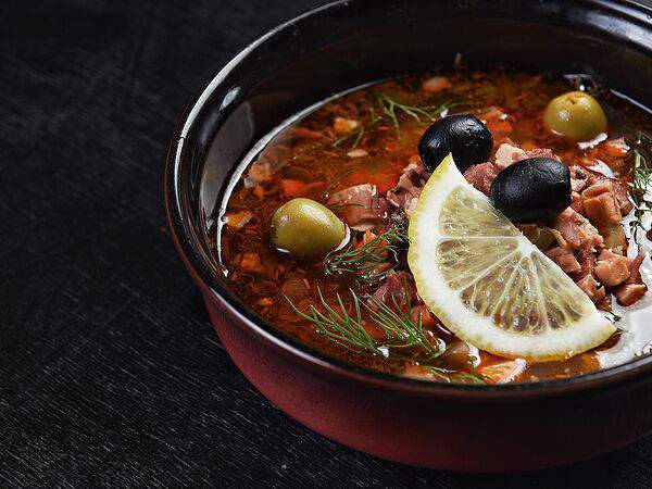 Смокерная BBQ - Солянка с фирменными копчёностями