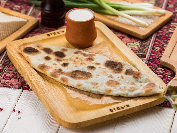 Кафе Отдых - Лепешка с зеленью и мацуном