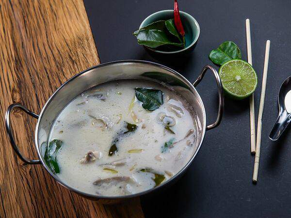 Pad thai asianbistro - Суп Том Кха