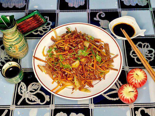 Лунзян - 031/2 Говядина отварная с овощами, с добавлением кинзы