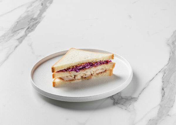 Starbucks (R) - Сэндвич с куриным филе и соусом барбекю