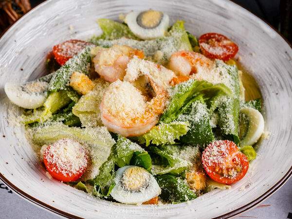 Б&Б Бар - Салат Цезарь с креветками