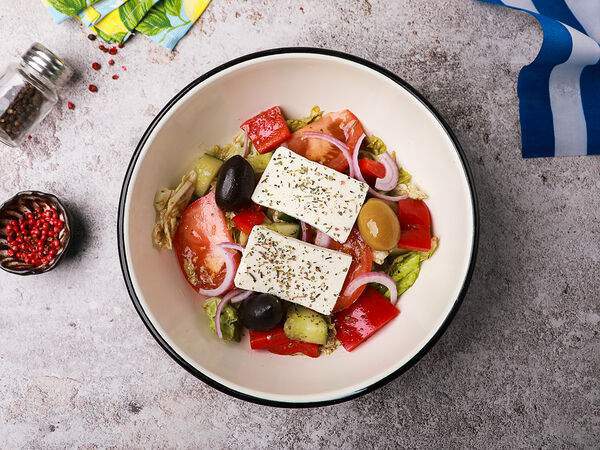 The Gyros Bistro - Салат Большой Греческий с сыром фета