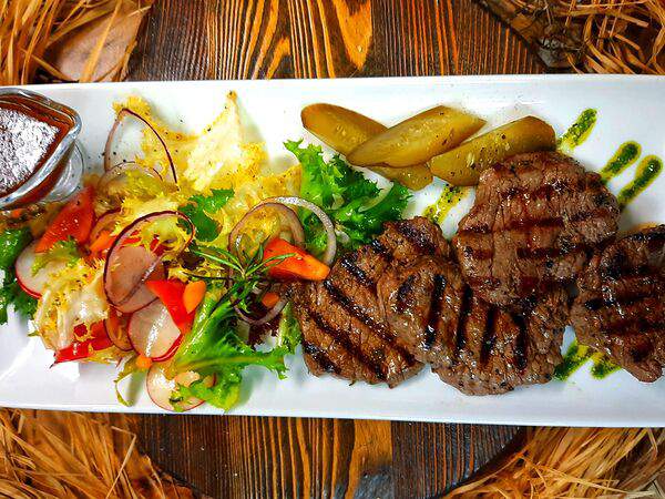 Мельница - Медальоны из говяжьей вырезки