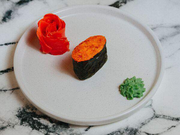 Роллы на районе - Запеченные суши с угрем