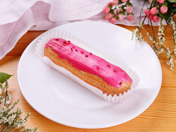 Вилка Ложка - Эклер малиновый