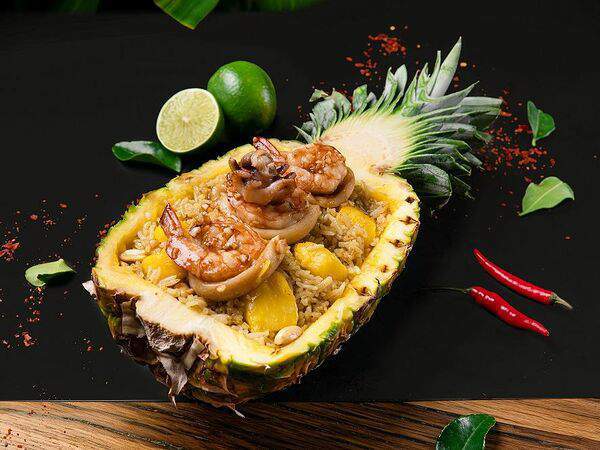 Pad thai asianbistro - Вок Пайн-эппл карри