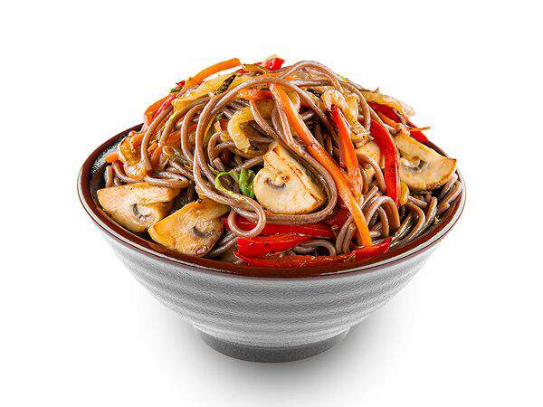 Белый рис - Соба с овощами в соево-чесночном соусе