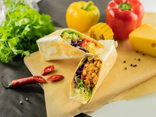 Горячий мексиканец - Буррито с курицей барбекю