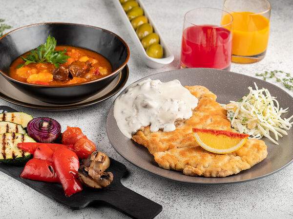 Ресторан Лево Право в Санкт-Петербурге