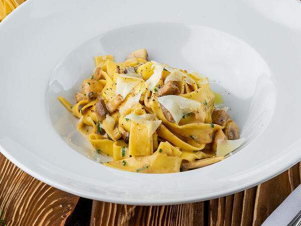 Arancino Restaurant - Паппарделле с сезонными грибами