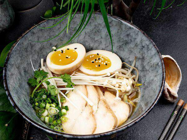 Иван Ван - Рамен