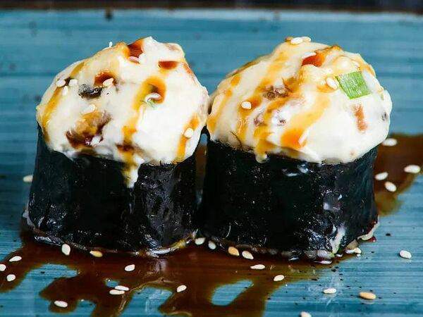 Вокруг суши - Запеченный с угрем