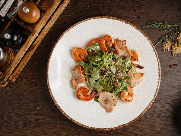 Вершина - Острый тайский салат с креветками