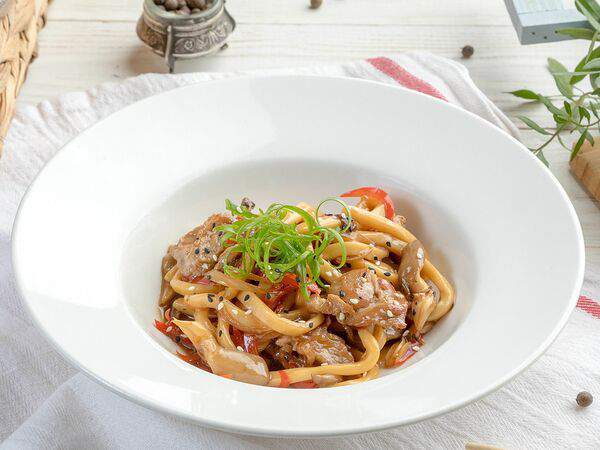 Tutto Bene - Лапша удон со свининой