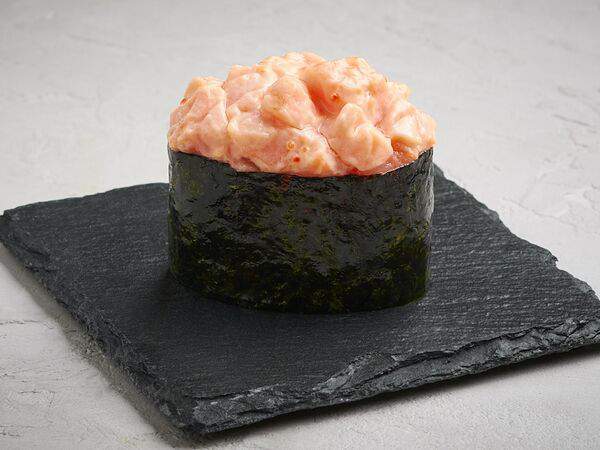 СушиСет - Запеченные суши с лососем