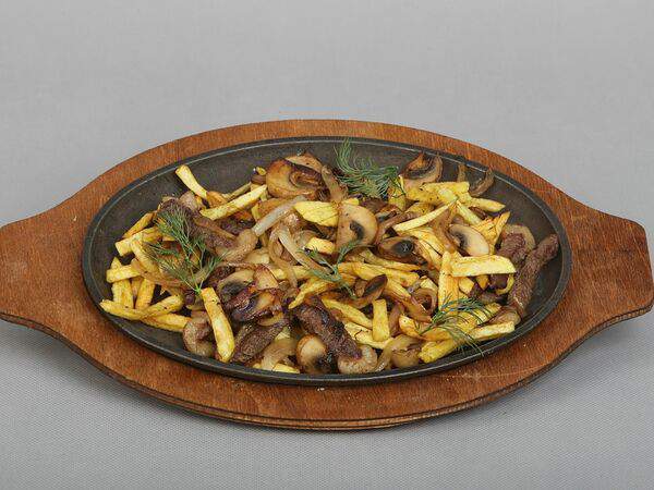 Гриль-Бар Лето - Сковорода с говядиной