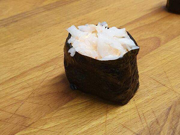 Карлсон - Суши-гункан Спайс-эби