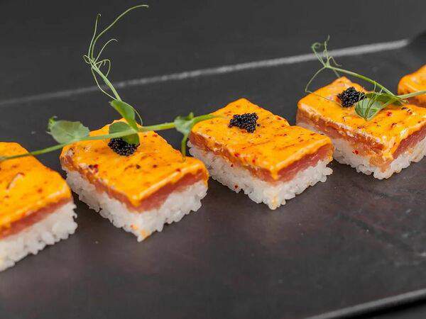 Мако - Ролл Осидзуси из тунца