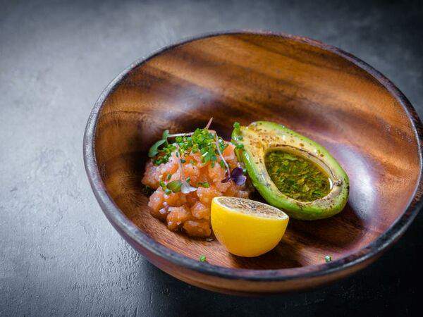 Fish Point - Тар-тар из лосося