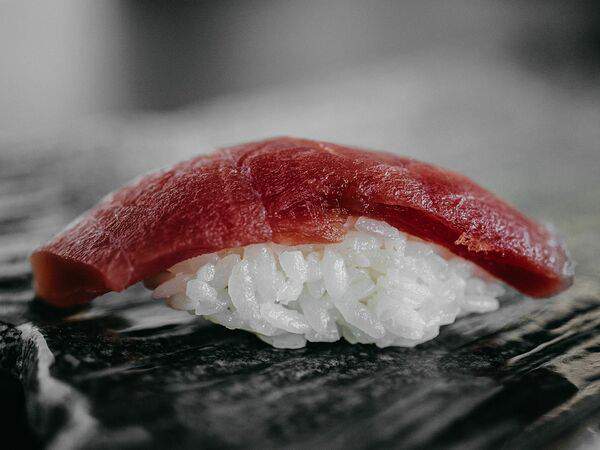 Shima - Суши тунец