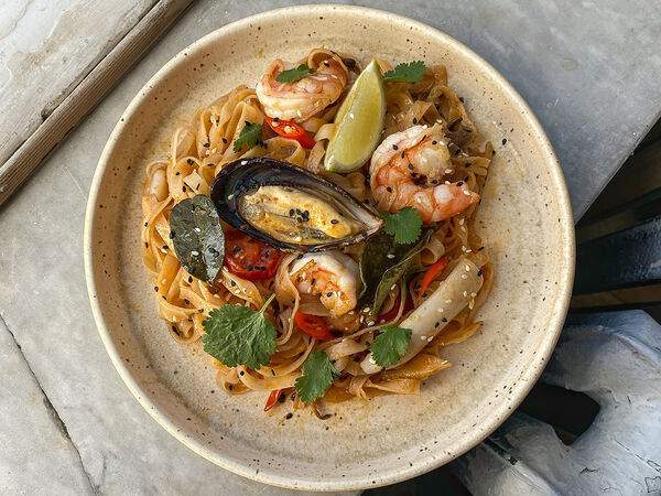 Chang - Вок Лапша Том Ям