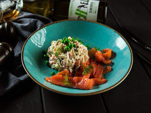 Поющий Лосось - Оливье с лососем