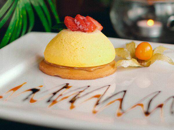 Кафе Хачапуридзе - Пирожное Манго-маракуйя