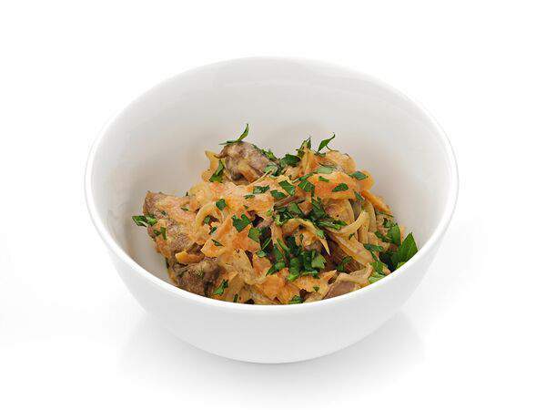 Ближе к делу - Салат с куриной печенью и овощами