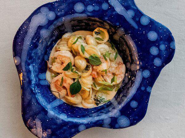 Всё сейчас хорошо - Паста сливочно-устричная с тигровыми креветками и шпинатом