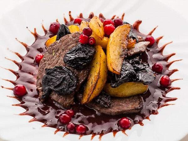 Монплезир - Говядина с ткемали