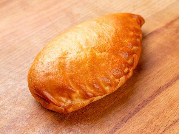 Вкусняшечная - Пирожок со шпинатом, курицей и сыром