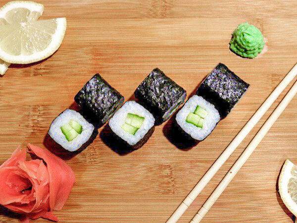 Роял шаурма - Ролл с огурцом