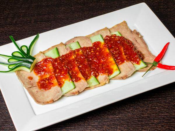 AzianA - Салат из языка говядины с сычуаньским соусом