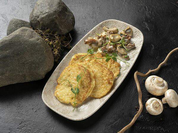 Golden Coffee - Картофельные оладьи с грибами