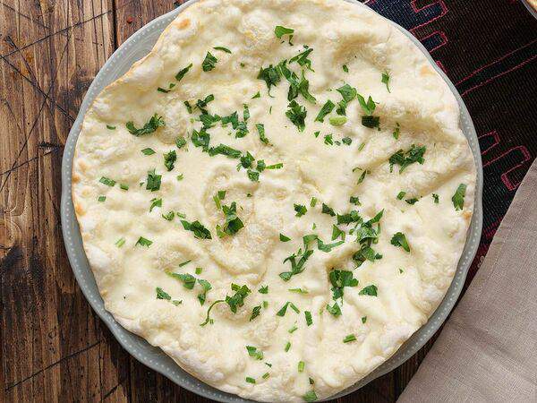 Lamadjo - Ламаджо с сыром и зеленью