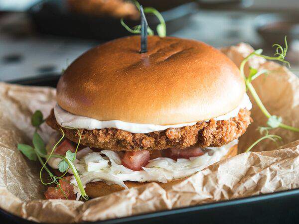 Mart Lounge Bar - Чикенбургер