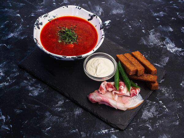 География - Борщ с чесноком и салом